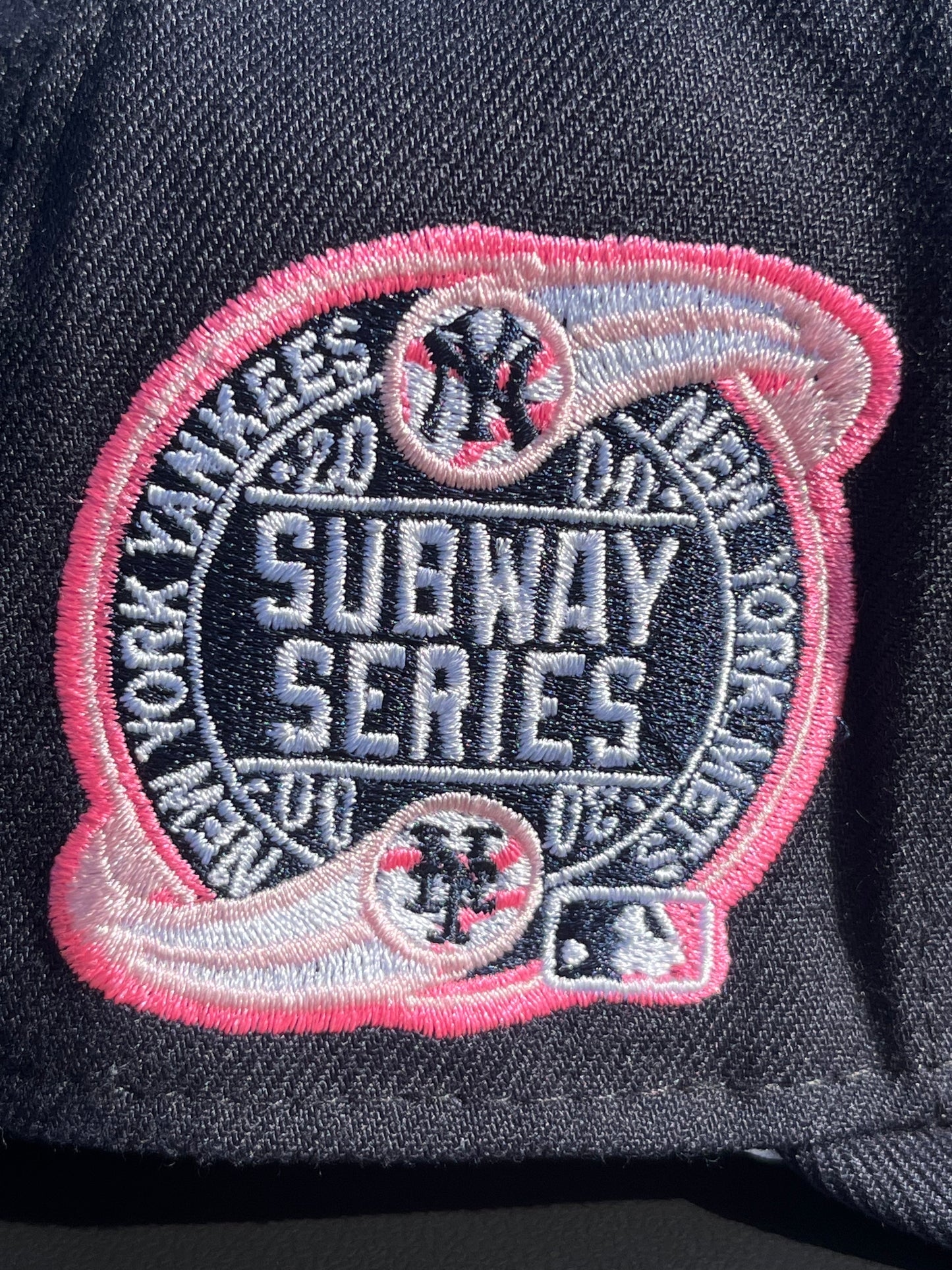 NEW YORK METS 2000 SUBWAY SERIES WORLD SERIES 𝔑𝔒 ℭ𝔒𝔐𝔓; FITTED [SIZE 7 3/8 + 7 1/2]